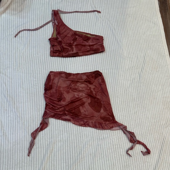 SHEIN Two-Piece Set - Picture 2 of 4